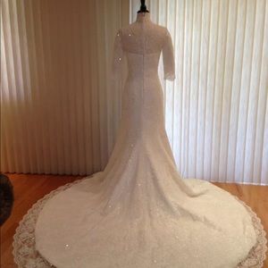 Augusta Jones wedding dress